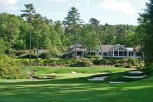 Wade Hampton 18th Approach